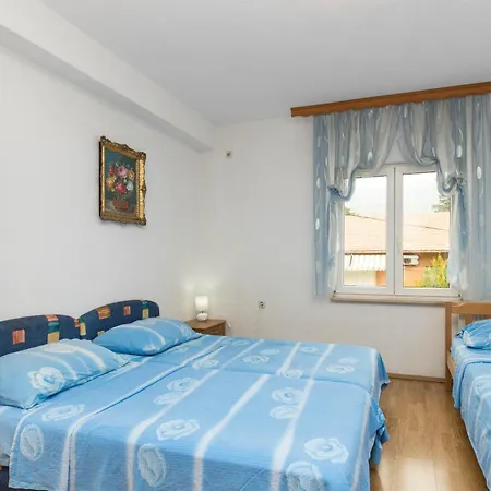 Apartments Cipetic Kastela Exterior photo