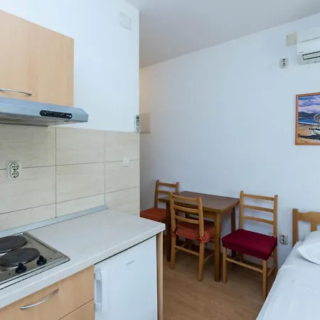 Apartments Cipetic Kastela Exterior photo