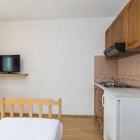 Apartments Cipetic Kastela Exterior photo