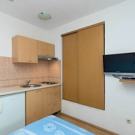 Apartments Cipetic Kastela Exterior photo
