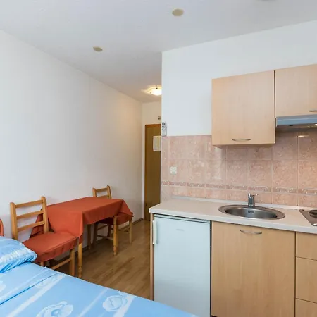 Apartments Cipetic Kastela Exterior photo