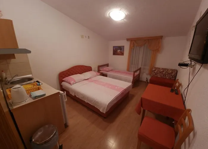 Apartments Cipetic