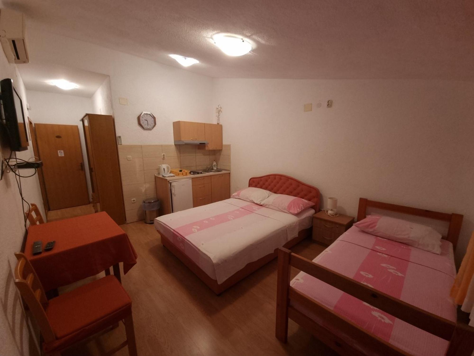 Apartment Cipetic Kastela